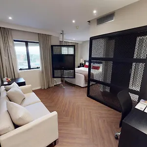 Hotel Estanplaza Funchal Faria Lima, San Paolo